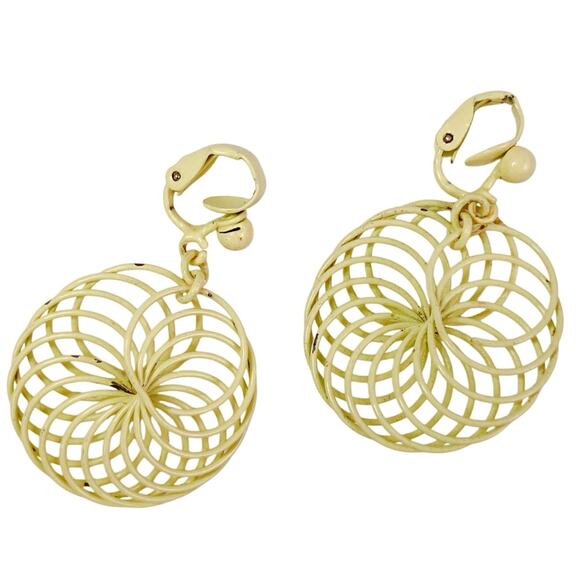 Vintage 1960s Earrings Mod Spiral Yellow Enameled Wire Clip On Mid Century - Picture 6 of 10
